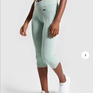 NWT Gymshark Poise Cropped Leggings
